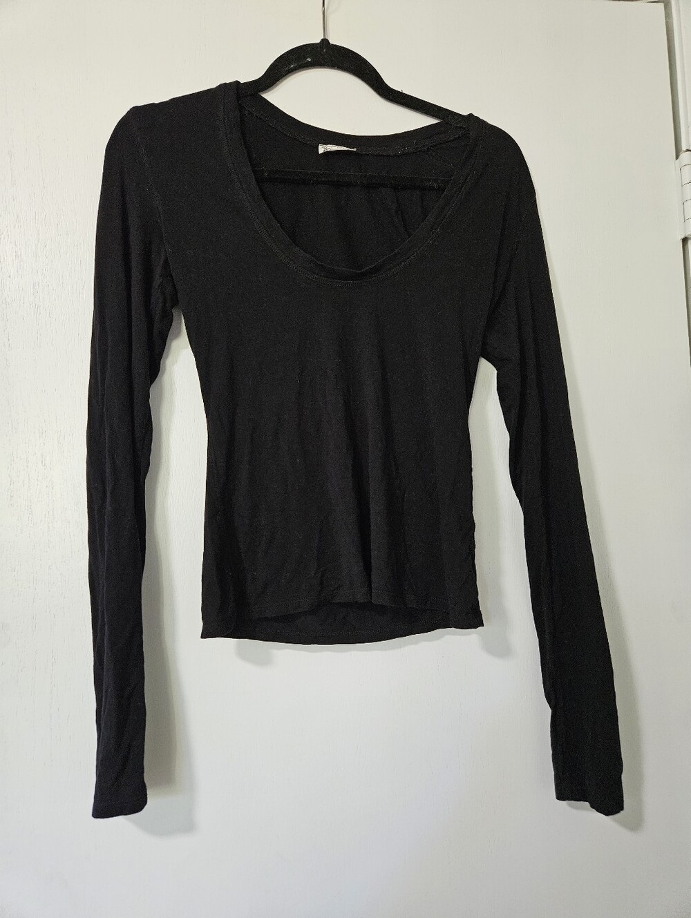 Intimately Free People Black Long Sleeve Scoop Neck Top Basic Tee Size Small